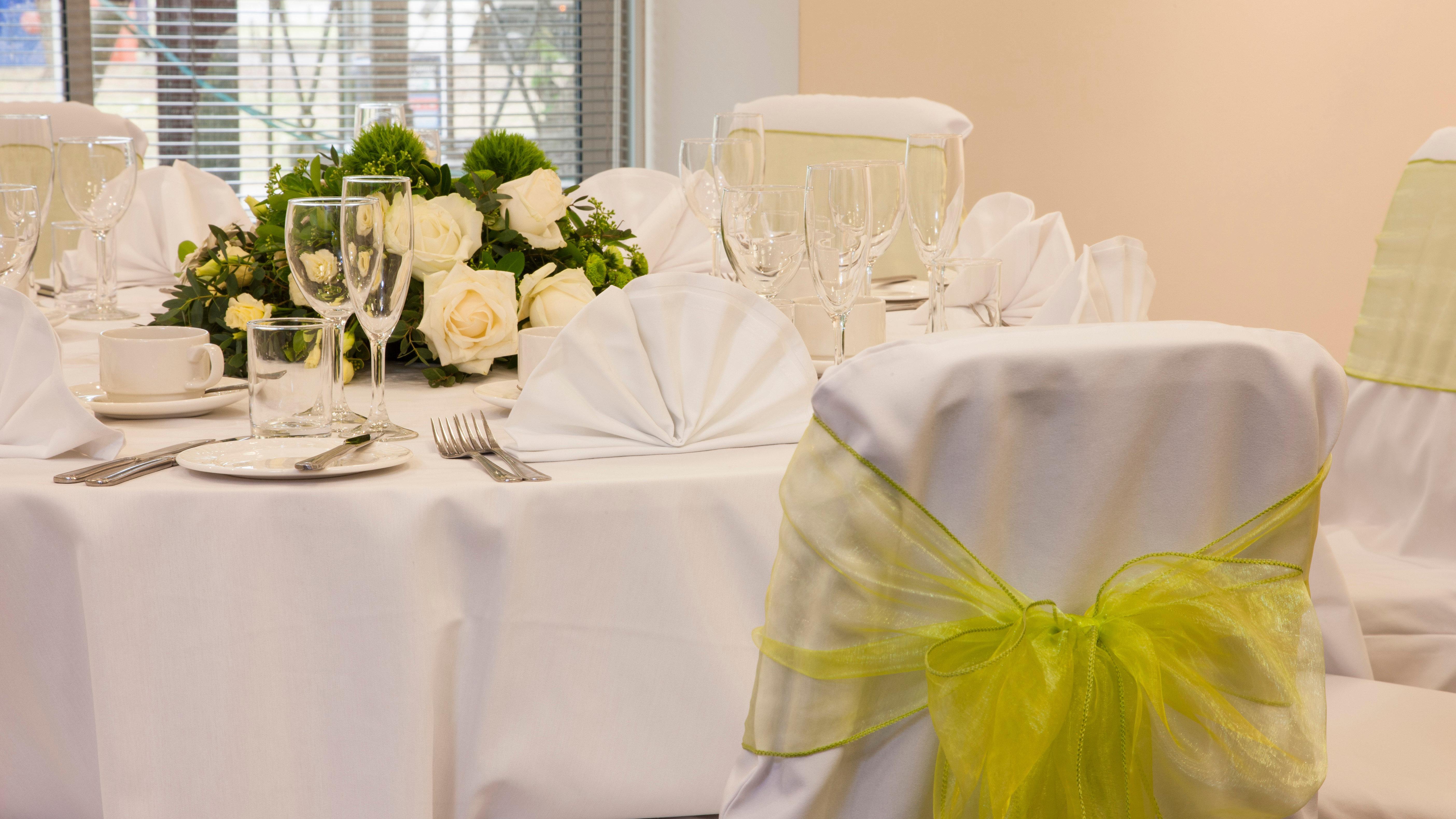 Holiday Inn Portsmouth By Ihg Esterno foto