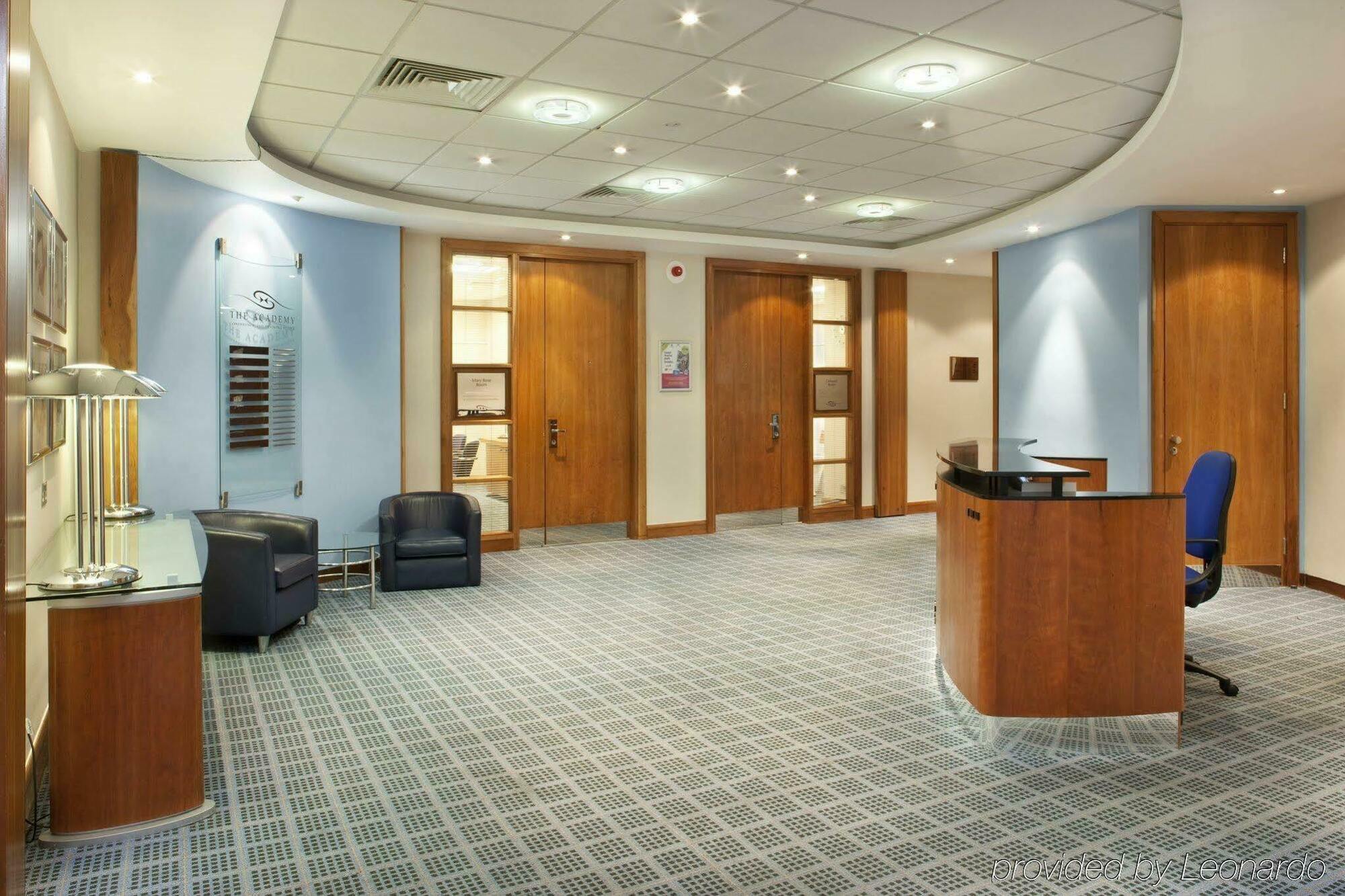 Holiday Inn Portsmouth By Ihg Esterno foto